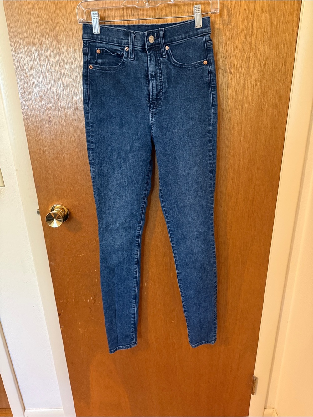 GAP High-Rise Dark Indigo Skinny Jeans